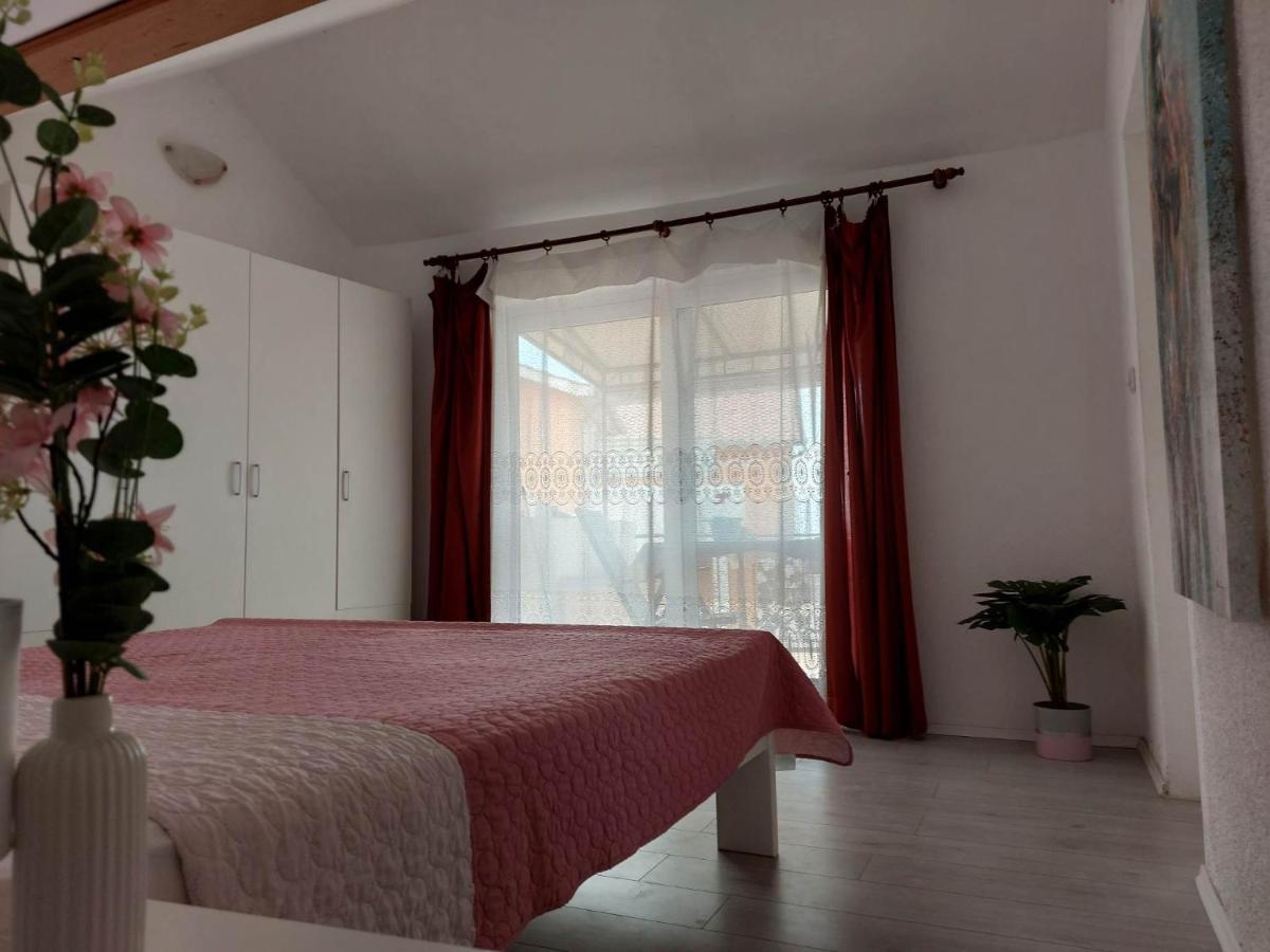 Apartmani Mare Sibenik Exterior photo